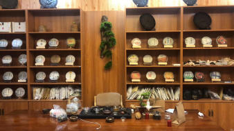 云南古樹料普洱茶、紅茶|批發(fā)零售|包郵送樣