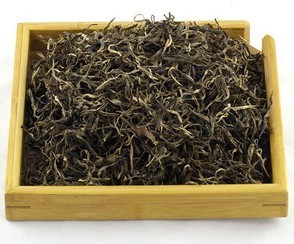 云南普洱茶批發(fā)與曉光山喬木普洱生茶零售指南